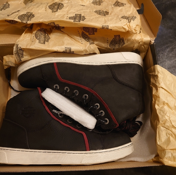 Brand New Harley Davidson womens Mackey shoe/boot size 10 - Picture 1 of 7